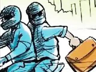 Petrol pump robbery: Police is sleeping peacefully despite threats